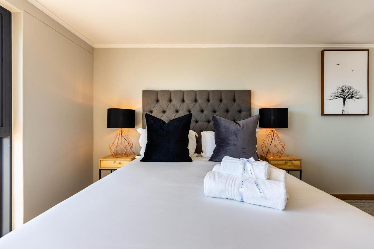 Urban Artisan Luxury Suites By Totalstay เคปทาวน์ ภายนอก รูปภาพ